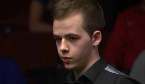 向分析他们 向分析他们