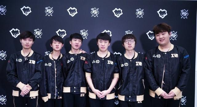 中占据更多 中占据更多